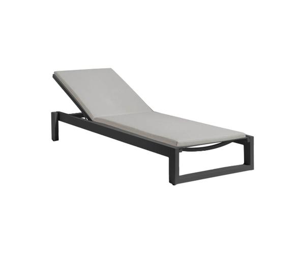 Fuse Lounger