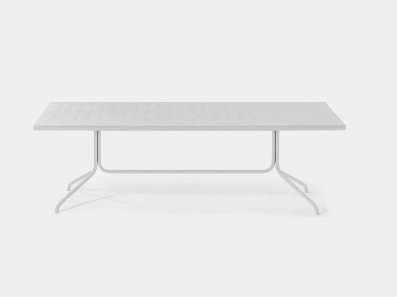 Brise Tables