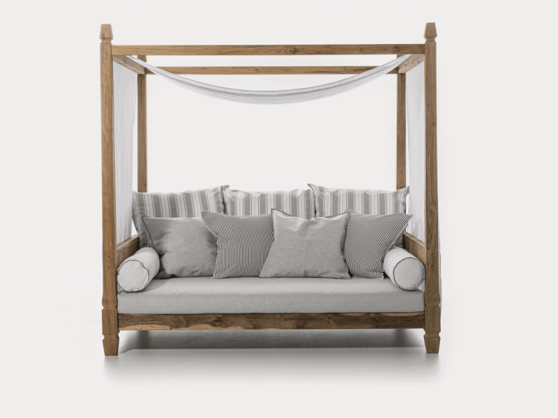 Jeko Canopy Sofa